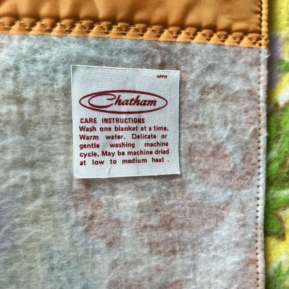 Chatham Acrylic Blanket Satin Edge Orange Yellow Floral Made USA Vintage 1970s - Picture 5 of 6
